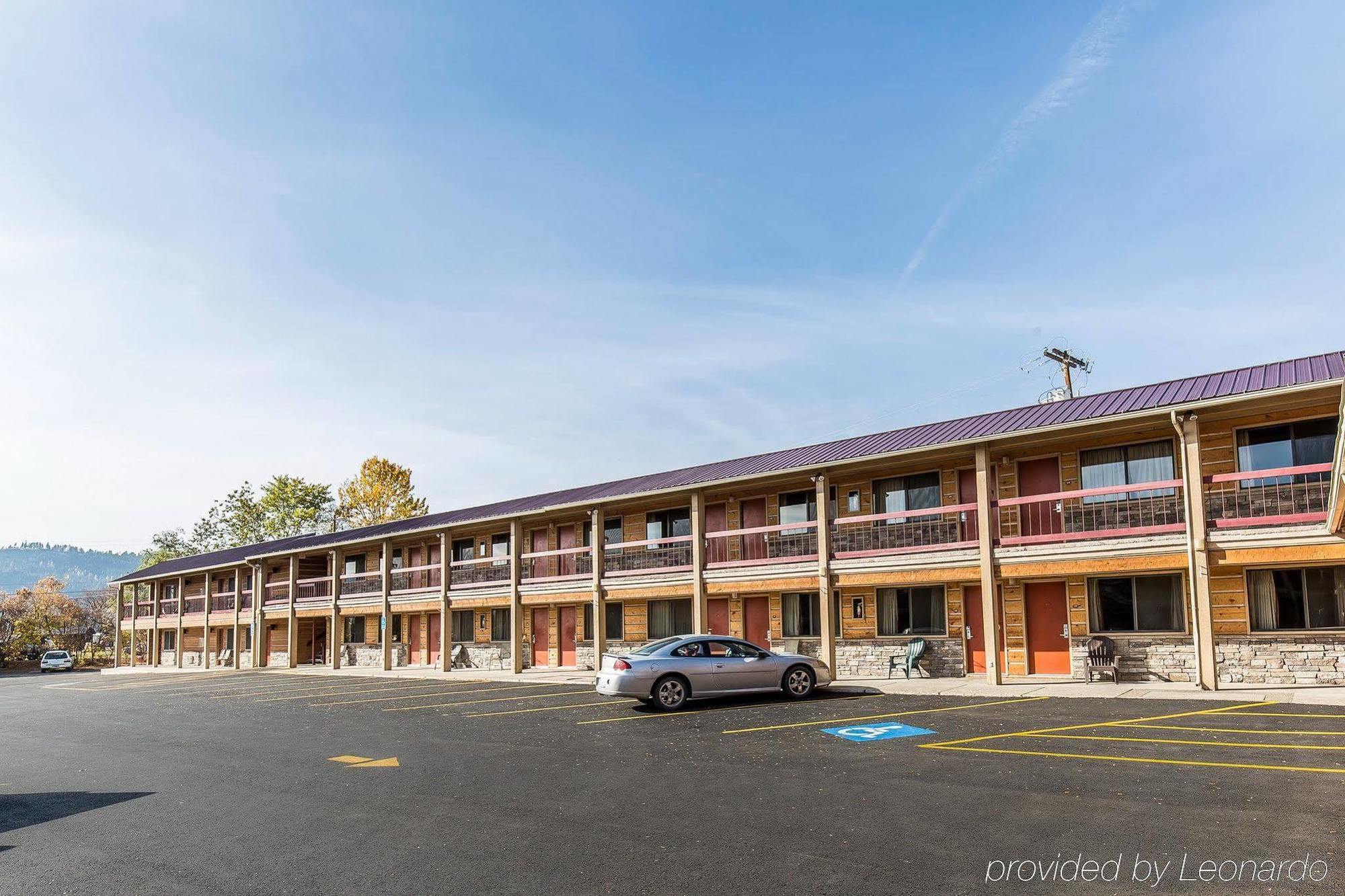 Econo Lodge Inn&Suites Kalispell Exterior foto